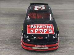 Neil Bennett #31 Mon ‘N’ Pop’s 1992 Lumina Stock Car, 1/24, Limited Edition, 1 Of 6972, Action
