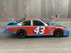 Richard Petty #43 The Victory Lap/7X Champion 2003 Intrepid Stock Car, 1/24, Limited Edition, 1 Of 7,440, Action