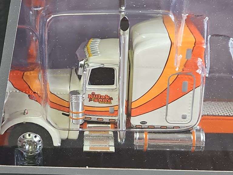 Kulak & Sons Trucking, Peterbilt 389 Tri-Axle Sleeper & Mississippi LP Tri-axle Trailer, DCP, 1/64