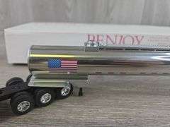 Penjoy Mack CH 600 Truck with Tanker Trailer, 1/64