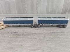 Custom Hopper Bottom Trailers, 1/64