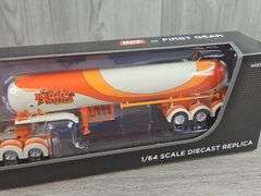 Kulak & Sons Trucking, Peterbilt 389 Tri-Axle Sleeper & Mississippi LP Tri-axle Trailer, DCP, 1/64