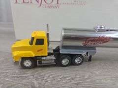 Spickler's Dairy, Mack CH 600 Day Cab w/ Tanker, Penjoy, 1/64