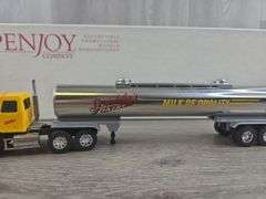 Spickler's Dairy, Mack CH 600 Day Cab w/ Tanker, Penjoy, 1/64