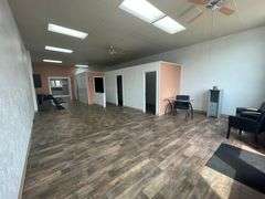 COMMERCIAL: 113 N. MICHIGAN AVE., EDGERTON, OH 43517