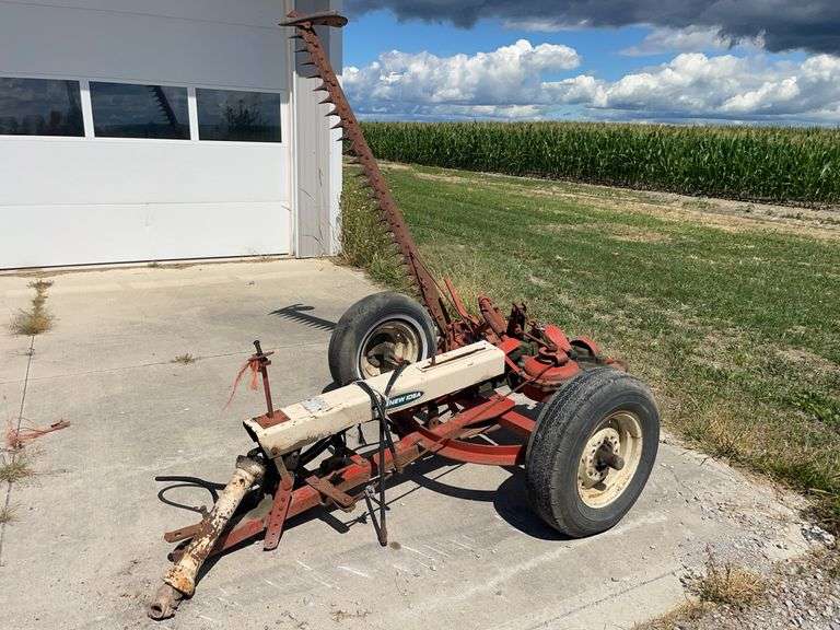 New Idea Sickle bar mower