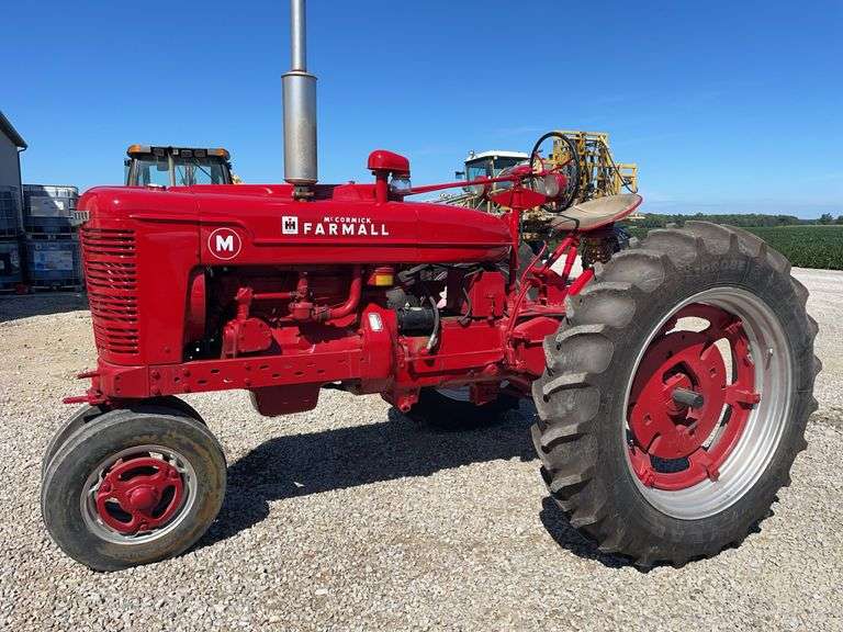 1950 IH Farmall M