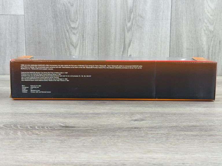 Todd Bodine #35 Team Tabasco Racing Transporter, 1/64, Revell Racing