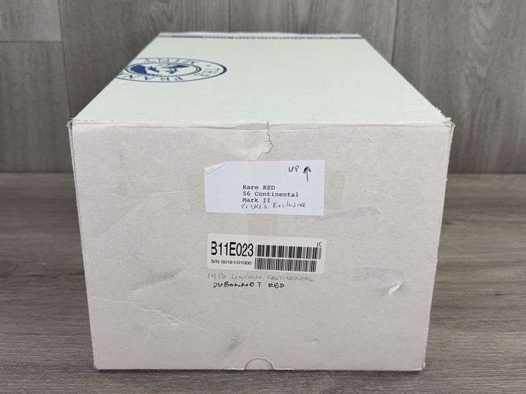 1956 Continental Mark II, Maroon, 1/24, Certificate of Authenticity, Vicki's Gifts Exclusive Limited Edition, #0181/1000, Outer Shipping Box