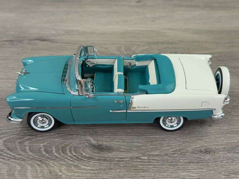 1955 Chevrolet Bel Air Convertible, Turquoise/White, 1/24, Danbury Mint, Limited Edition, #141/1000, No Paperwork