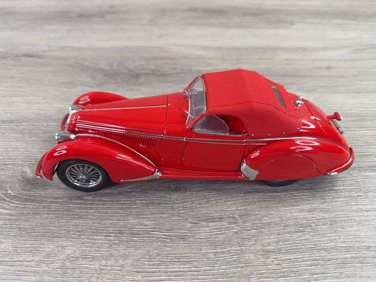 1937 Alfa Romeo 2900B, Red, 1/24, Franklin Mint Precision Models, Certificate Of Authenticity, Collector Portfolio, Outer Shipping Box