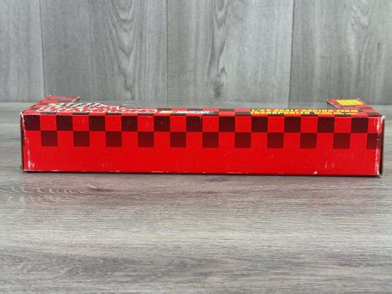 Sterling Marlin #4 Kodak Film Racing Transporter W/Car, 1/64, Racing Champions,  1996 Edition