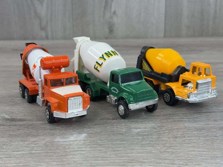 3 Cement Trucks, 1/64, Ertl & Tootsietoy