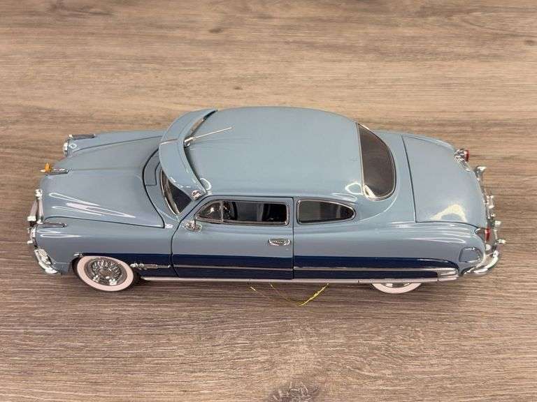 1951 Hudson Hornet, Blue, 1/24, Danbury Mint, Certificate Of Authenticity, D4C LECC VI, Limited Edition 1 Of 675, Collector Portfolio, Outer Shipping Box