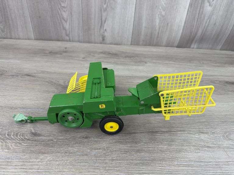 John Deere 336 Baler, 1/16, Ertl