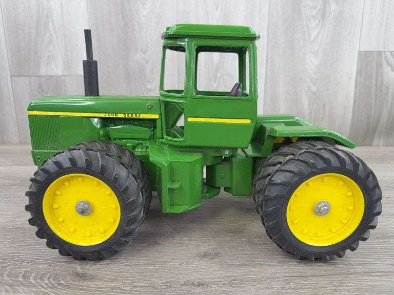 John Deere 8630 4WD Duals, 1/16, Ertl