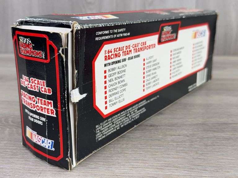 Bobby Hamilton #68 Country Time Transporter W/Stock Car, 1/64, Racing Champions