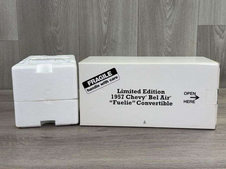 1957 Chevy Bel Air ‘Fuelie’ Convertible, Gray, 1/24, Danbury Mint, Limited Edition, #3631/5000, No Paperwork