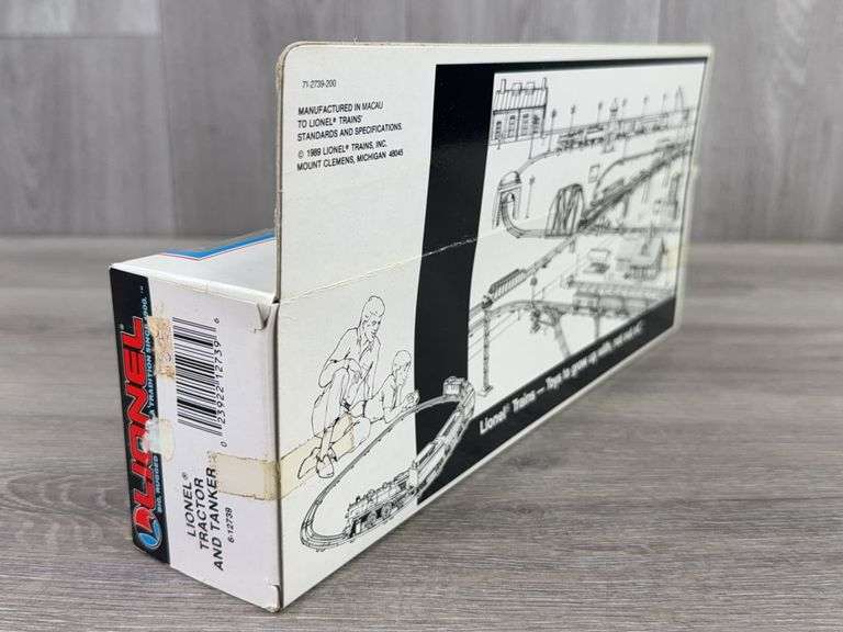 Lionel Gas Co. Tractor and Tanker, 12", O and O-27 Gauge