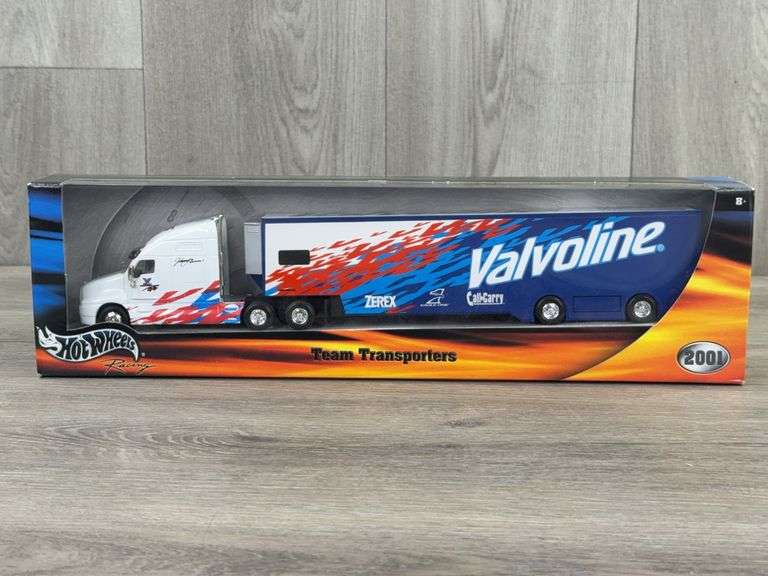 2001 Johnny Benson Valvoline Team Transporter, 1/64, Hot Wheels Racing
