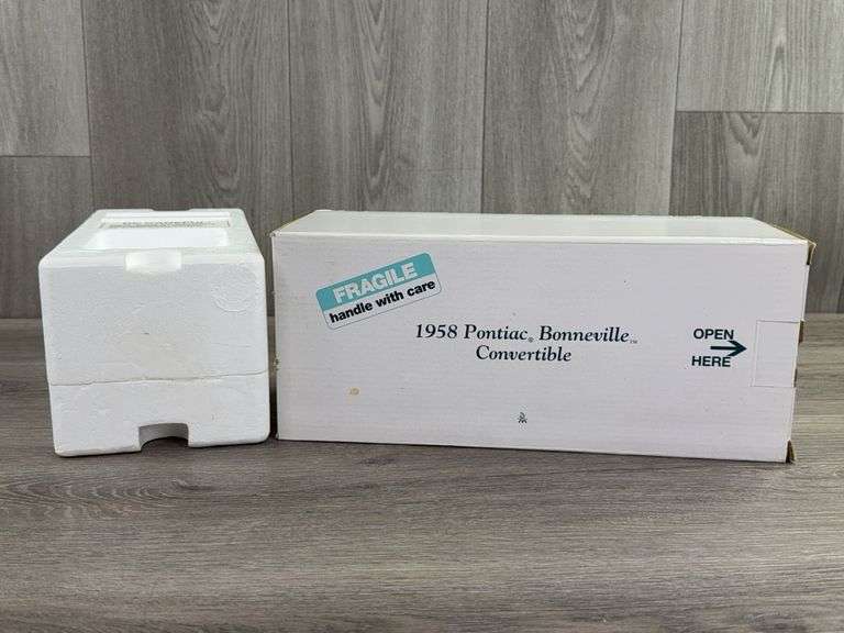 1958 Pontiac Bonneville Convertible, Mallard Turquoise/Marlin Turquoise, 1/24, Danbury Mint, Certificate Of Title