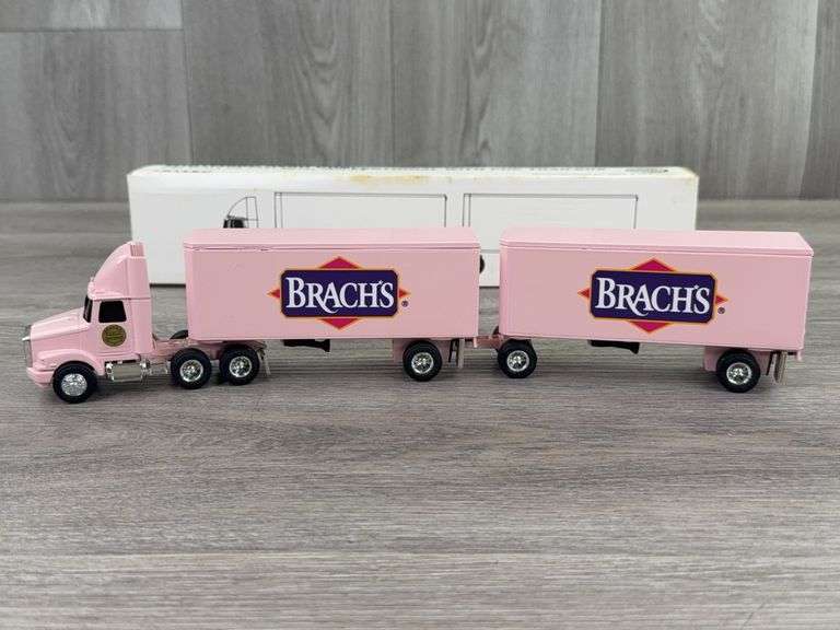 WhiteGMC Aero Conventional Brachs Tractor Trailer W/Pup Trailers, 1/64, Ertl