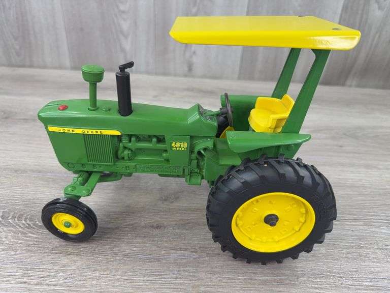 John Deere 4010 WF ROPS Diesel, 1/16, 1993 NFTS, Toy Farmer
