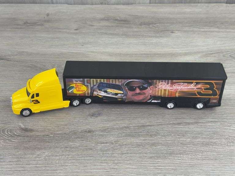 Kenworth Dale Earnhardt #3 Goodwrench/Bass Pro Shops Transporter, 1/64, Action