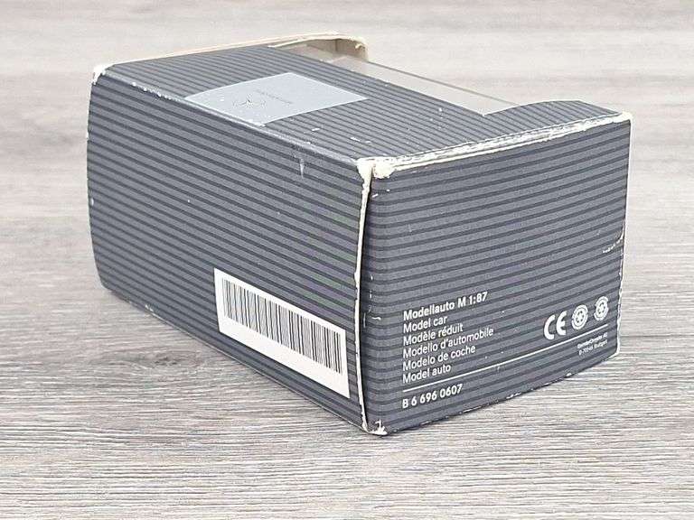 Necar 4 Fuel Cell Car, 1/87, Daimler Chrysler, 3 1/2" × 2" × 2 " In Display Case