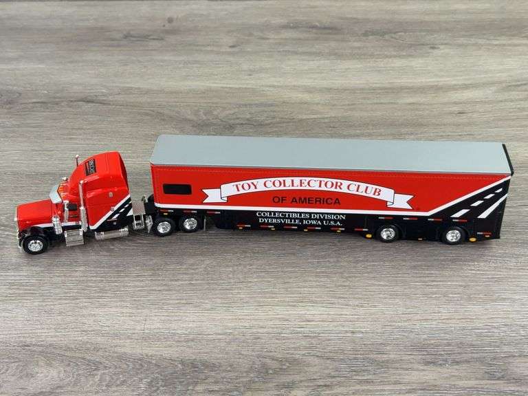 Peterbuilt 379 Toy Collector Club Of America Featherlite Drop Bed Trailer, TCCA “Coming Home”, 1/64, Liberty Classics By SpecCast, 1999 Limited Edition