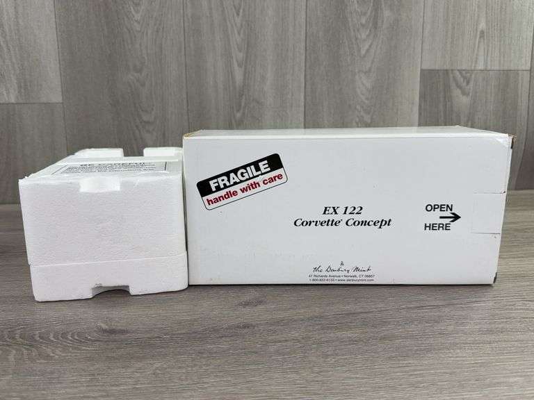 1953 Chevrolet EX 122 Corvette Concept Roadster, Polo White, 1/24, Danbury Mint, Certificate Of Title, Limited Edition, #1187/5000