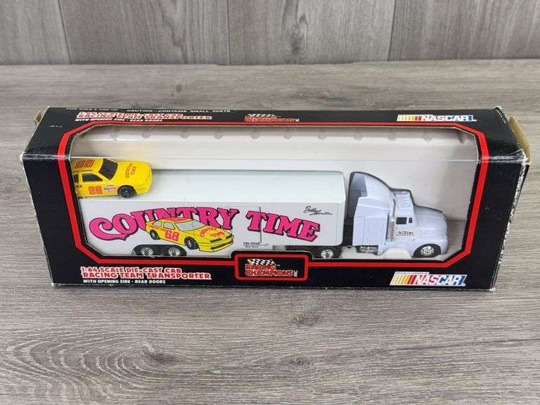 Bobby Hamilton #68 Country Time Transporter W/Stock Car, 1/64, Racing Champions