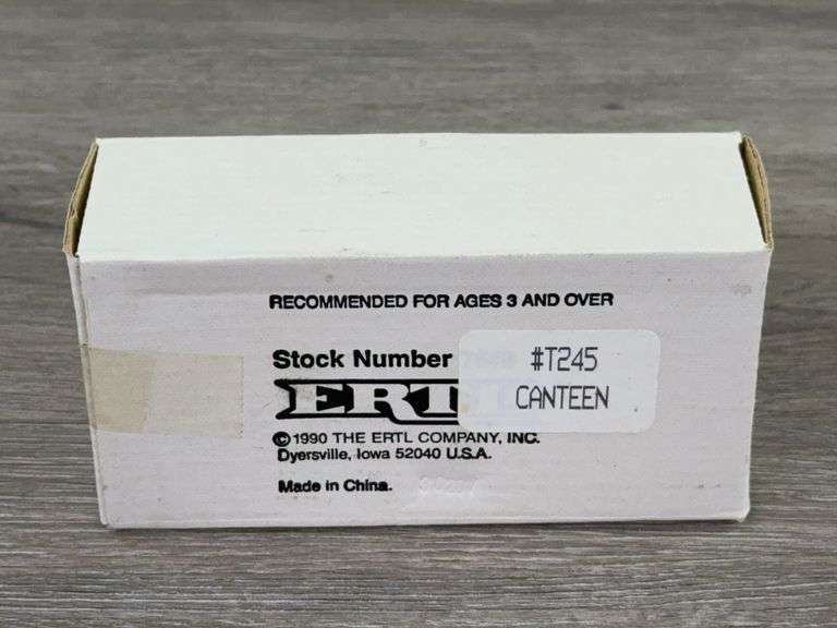 Canteen Quality Food Service Delivery Truck, 1/64, Ertl