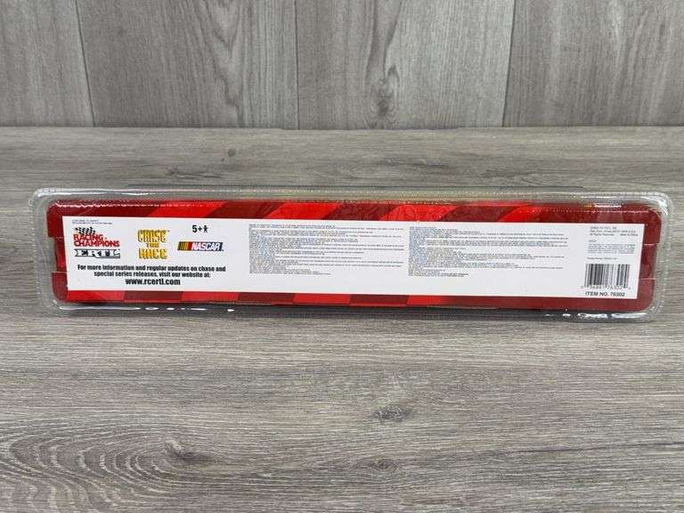 Dave Blaney #77 Jasper Engines & Transmissions Transporter, 1/64, Racing Champions, 2003 Edition