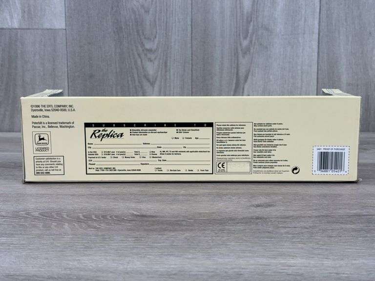 1948 Peterbuilt John Deere Quality Farm Equipment Tractor-Trailer, 1/43, Ertl