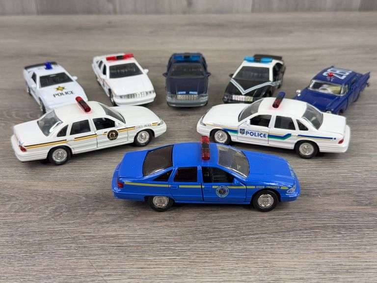 MI, ID, VA, ND, NY, RCMP GRC, Vancouver, County Sheriff  State Hwy Patrol Cars, 4 1/2", Chevy Caprice and Crown Victorias, Road Champs