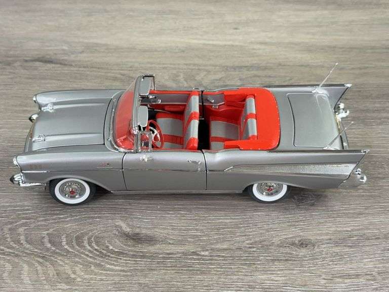 1957 Chevy Bel Air ‘Fuelie’ Convertible, Gray, 1/24, Danbury Mint, Limited Edition, #3631/5000, No Paperwork