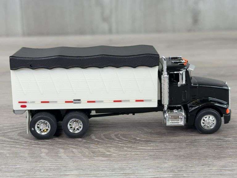 2 Grain Trucks- 1 RS Co-Op Suppliers, John Deere Flatbed Truck Ertl, 1/64