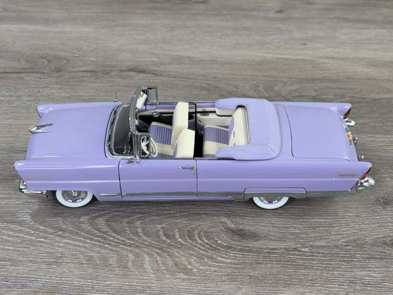 1956 Lincoln Premiere Convertible, Orchid, 1/24,  Limited Edition, Danbury Mint, No Paperwork