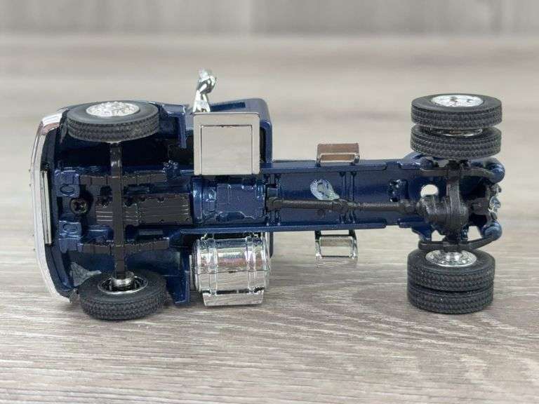 International W/2 Dump Trailers, 1/64, Custom, Rear Mud Flap Broken Off