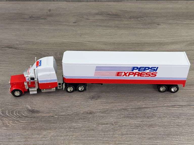Peterbuilt 379 Conventional Pepsi Express Semi Bank, 1/64, Liberty Classics By SpecCast, Lockable Coin Bank, Limited Edition