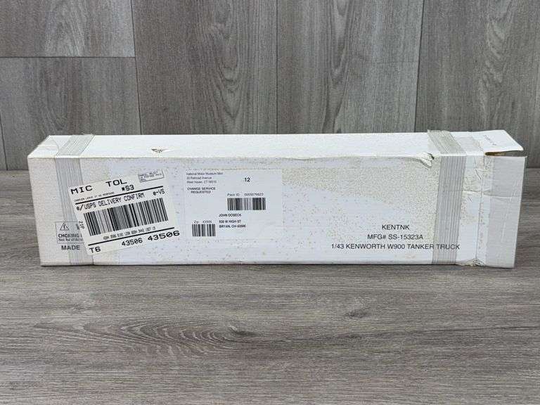 Kenworth W900 Tanker Truck, 1/43, National Motor Museum Mint