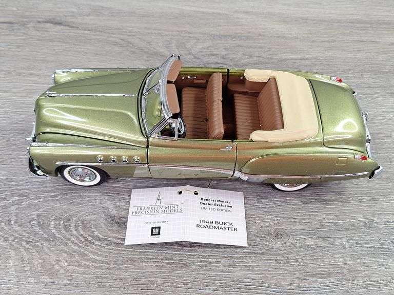 1949 Buick Roadmaster Convertible, Olive Green, 1/24, Franklin Mint Precision  Models, General Motors Dealer Exclusive, Certificate Of Authenticity, Limited Edition, #737/750, Outer Shipping Box