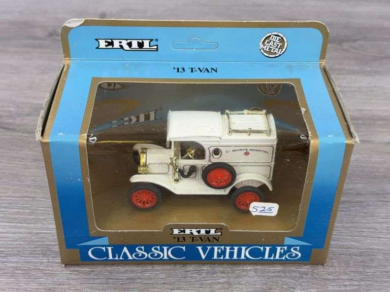 '13 T-Van St. Mary's Hospital Classic Vehicle,  1/43, Ertl