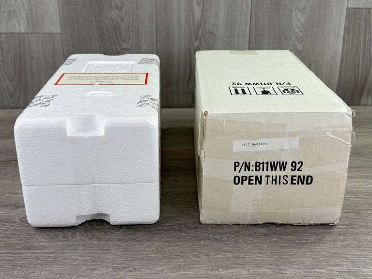 1947 Bentley Mark VI W/Franay Coachwork, Black, 1/24, Franklin Mint Precision Models, Certificate Of Authenticity, Paperwork Included