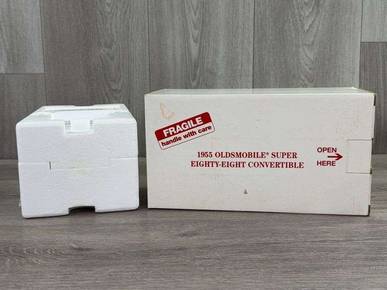 1955 Oldsmobile Super Eighty-Eight Convertible, Burlingame Red/Polar White, 1/24, Danbury Mint, Certificate Of Title