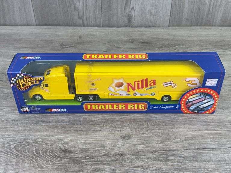 Dale Earnhardt Jr. #3 Nilla Wafers Trailer Rig, 1/64, Action, Winner's Circle