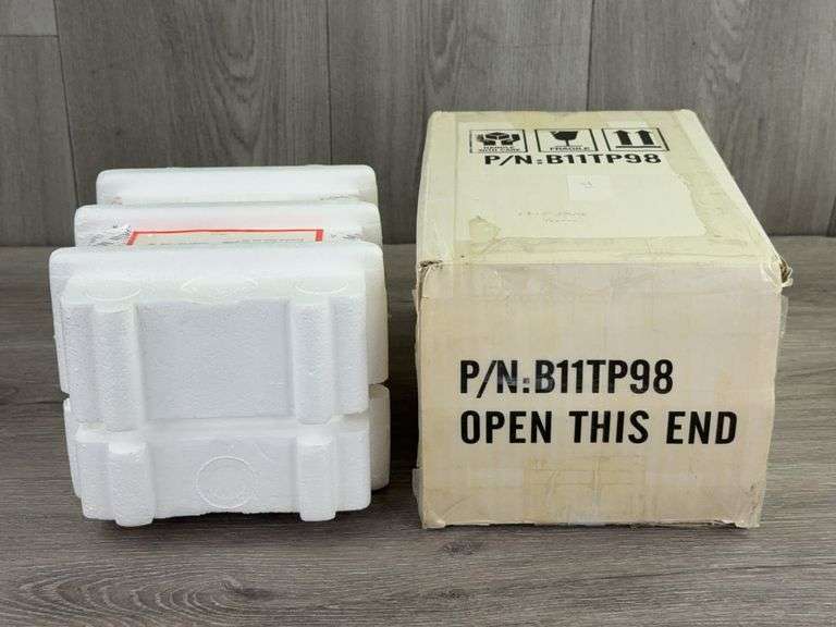 1915 Stutz Bearcat Roadster, Yellow, 1/24, Franklin Mint Precision Models, Certificate Of Authenticity