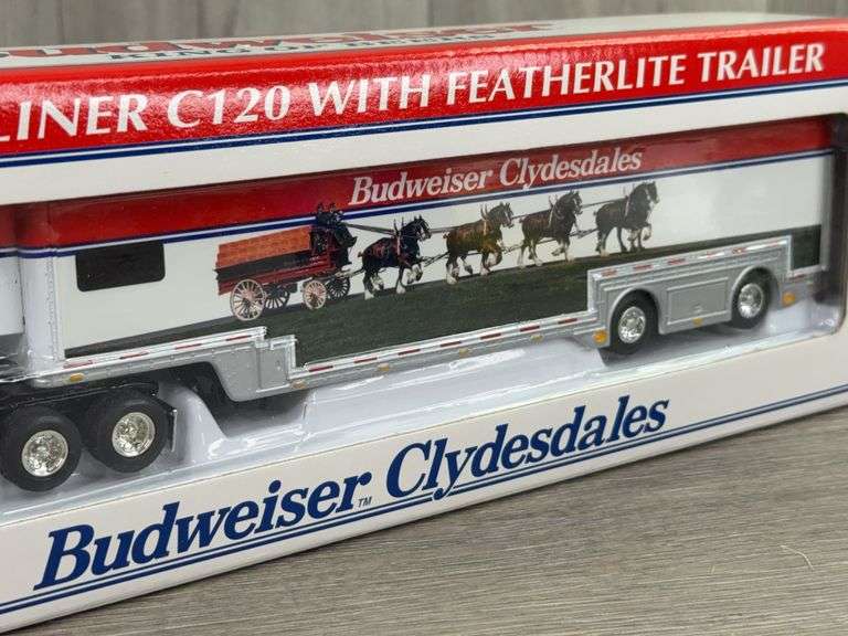 Freightliner C120 Budweiser Clydesdales Tractor Featherlite Trailer, 14", SpecCast