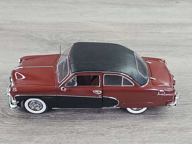 1950 Ford Crestliner Sedan, Coronation Red, 1/24, Danbury Mint, Certificate Of Title